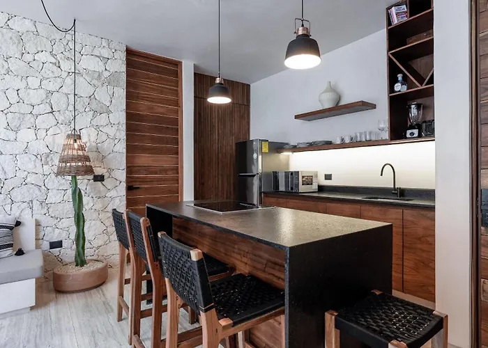 Bohemian 2br Boutique With Private Pool *